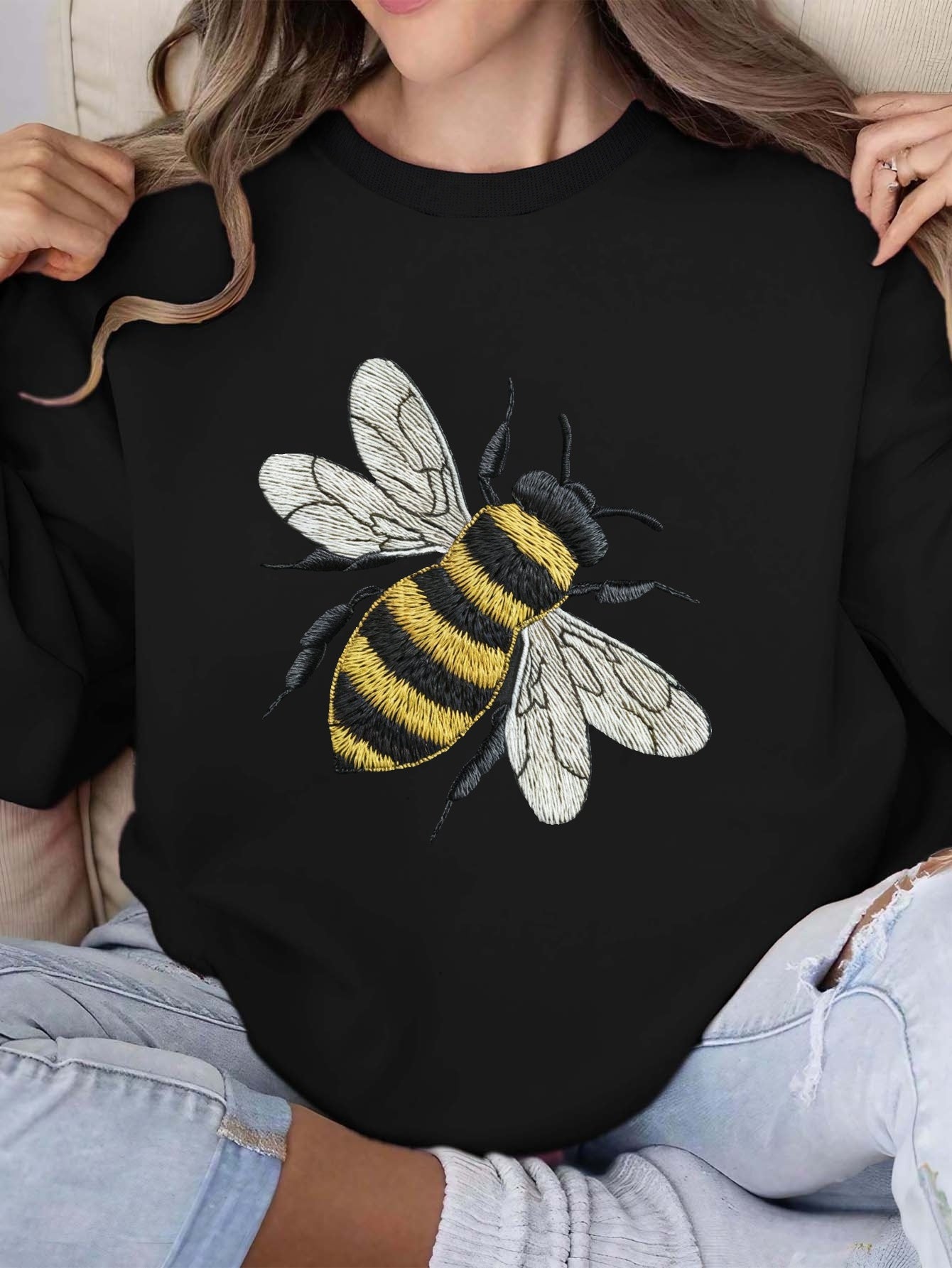 Teediy Meticulously Embroidered Bee Design Women'S Sweatshirt Teediy Meticulously Embroidered Bee Design Women'S Sweatshirt